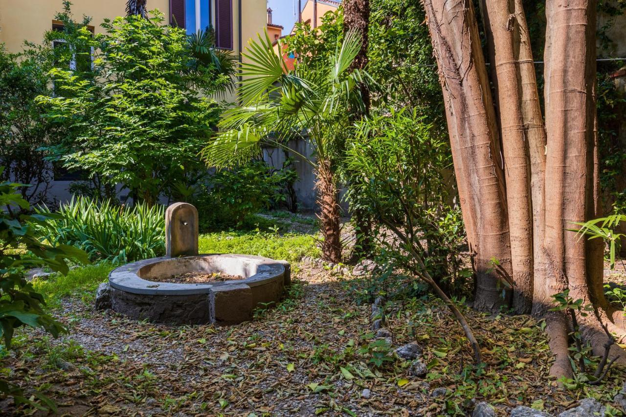 Belle Arti Gallery Garden House Bologna Exteriör bild